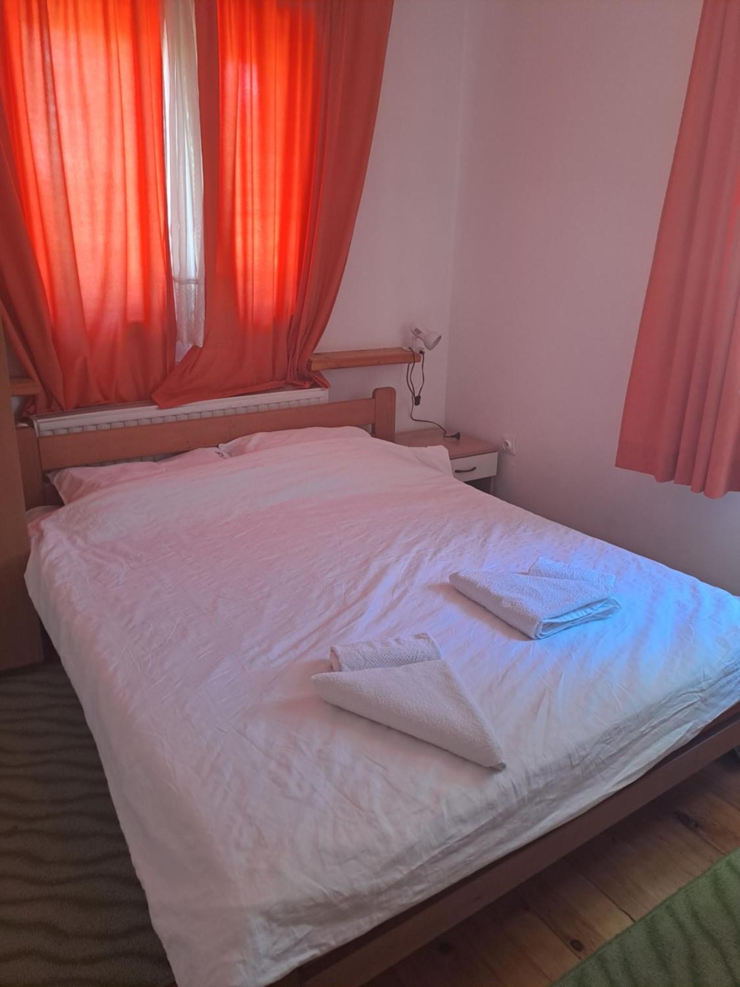 Guesthouse Ukus Durmitora Zabljak  Exterior photo