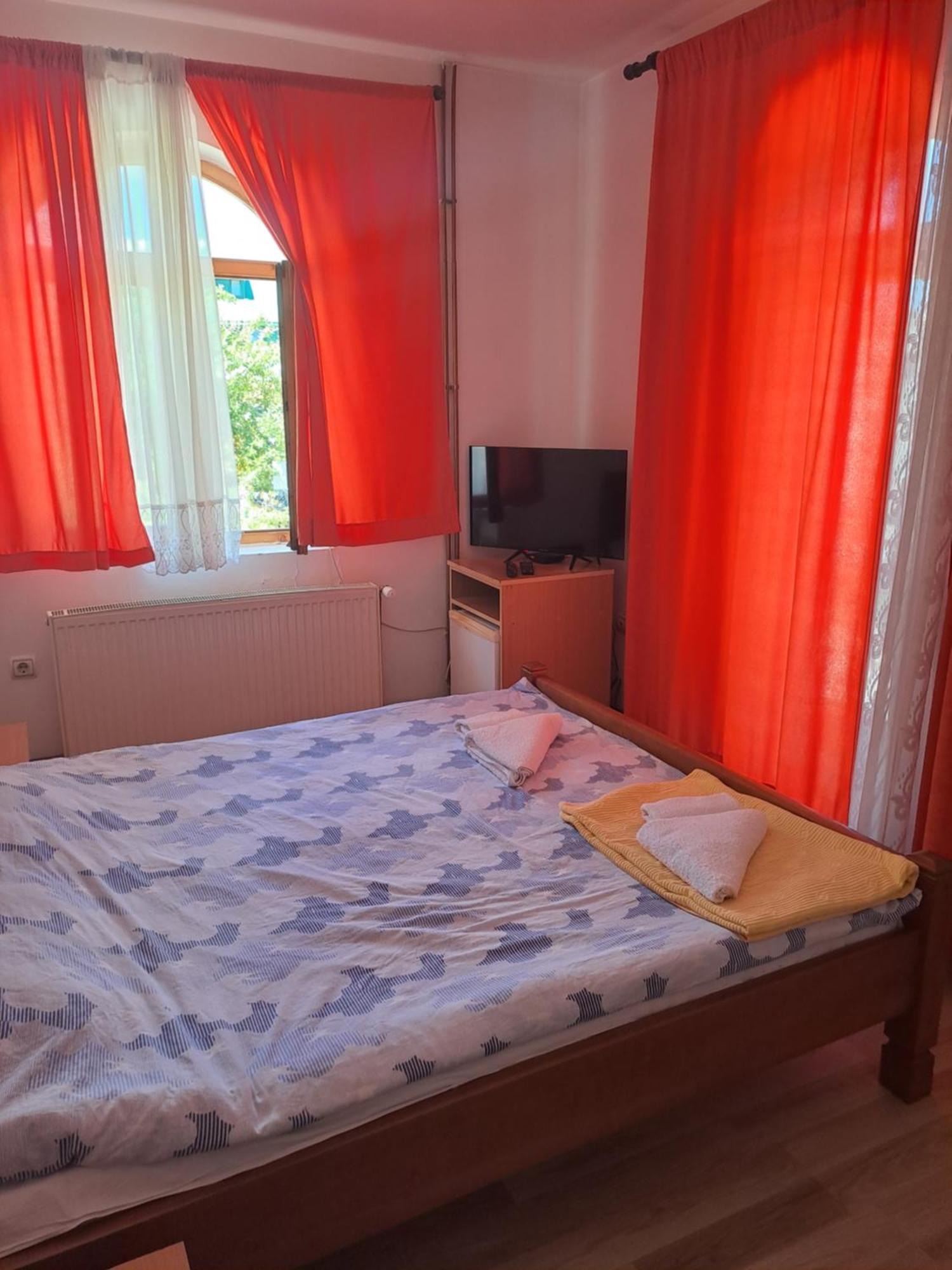 Guesthouse Ukus Durmitora Zabljak  Exterior photo